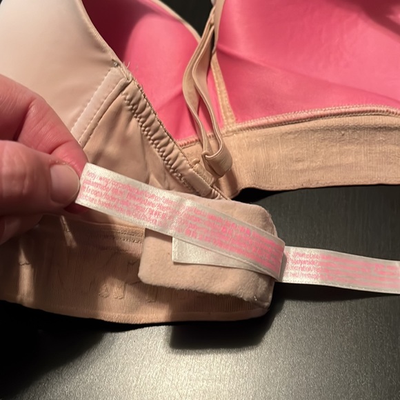 Nude Cross Back Victoria’s Secret PINK Bra - Picture 6 of 8
